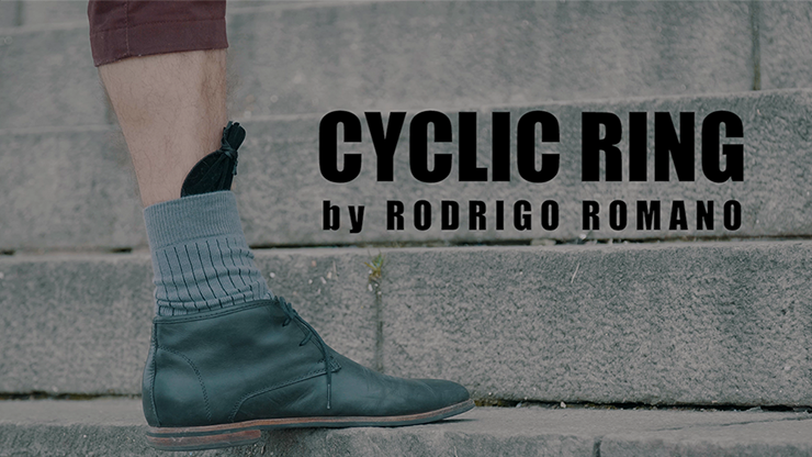 CYCLIC RING (Black Gimmick and Online Instructions) by Rodrigo R