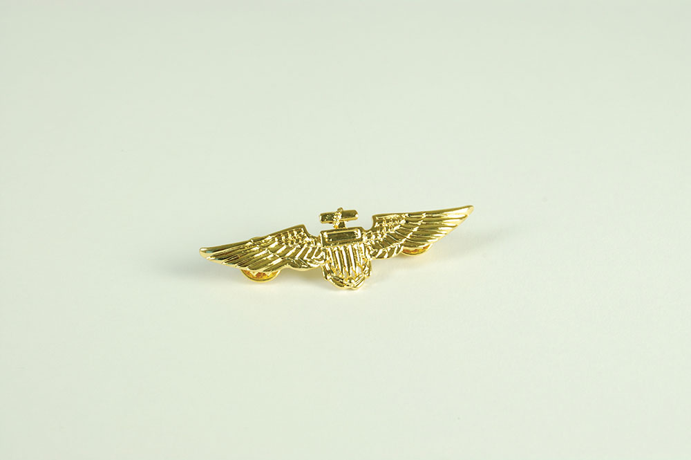 Aviator Pin. Metal / Gold Colour
