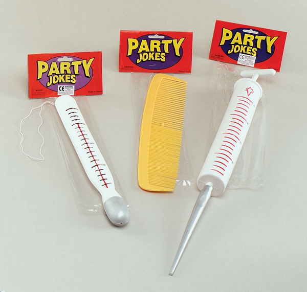 Combs Jumbo. Asstd Colours Combs Jumbo. Asstd Colours
