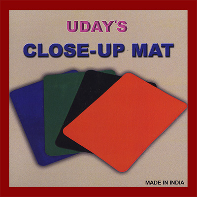 Close-Up Mat (12.5"x 17")-Red by Uday - Trick